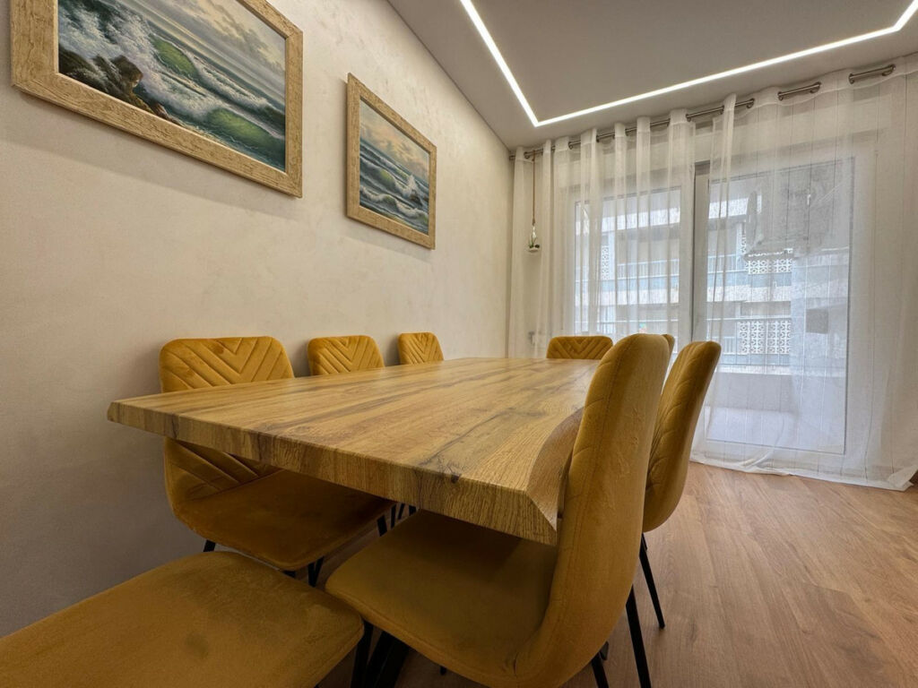 Middle Floor Apartment Torrevieja Alicante - image 10