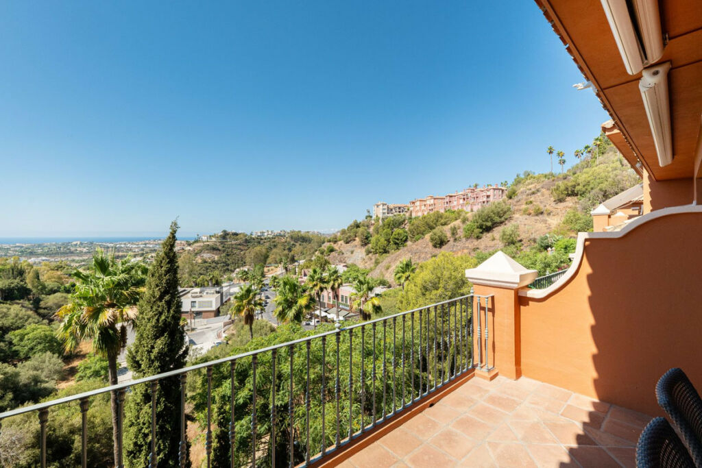 Penthouse Benahavís Málaga - image 10