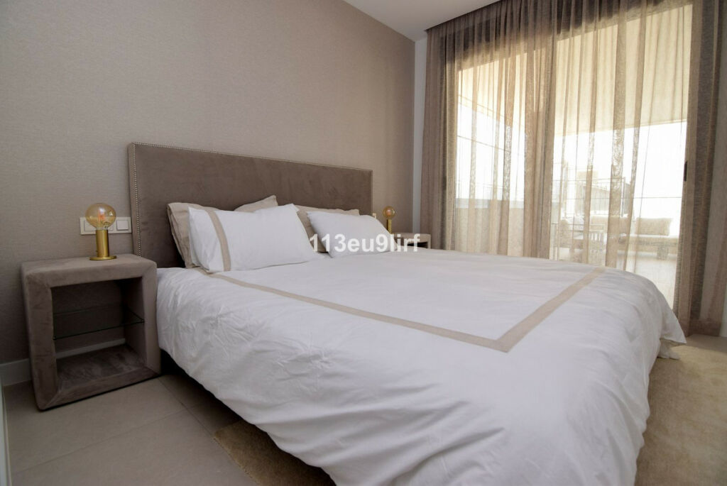Ground Floor Apartment Estepona Málaga - image 10