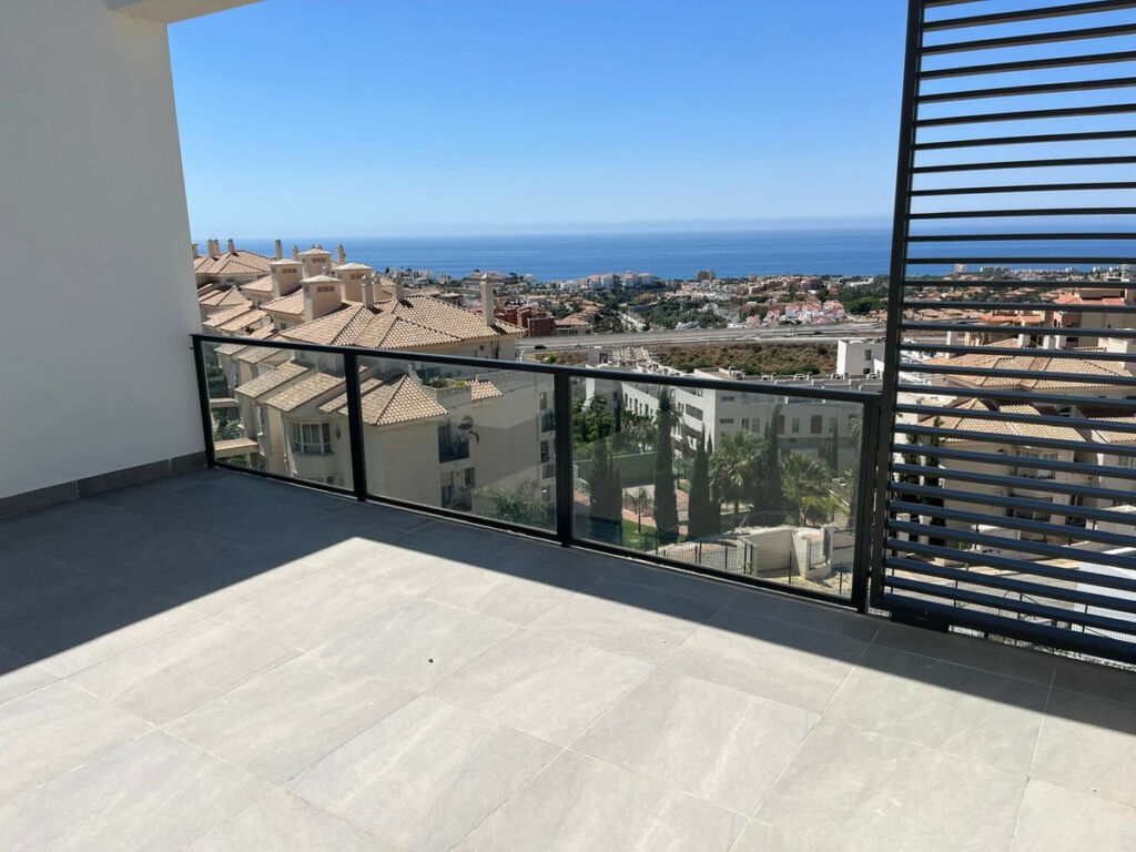 Semi-Detached House Riviera del Sol Málaga - image 10