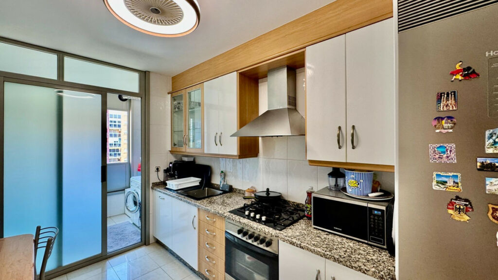 Middle Floor Apartment Villajoyosa Alicante - image 10