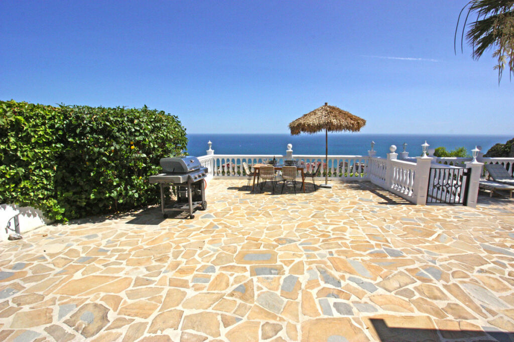 Detached Villa La Capellania Málaga - image 10