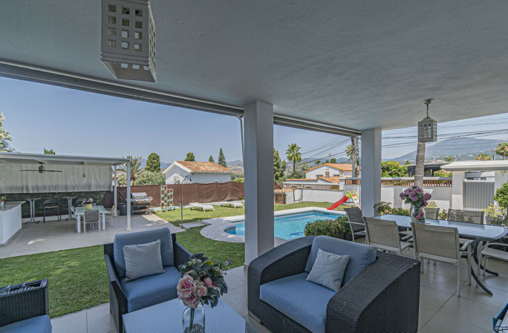 Detached Villa San Pedro de Alcántara Málaga - image 10