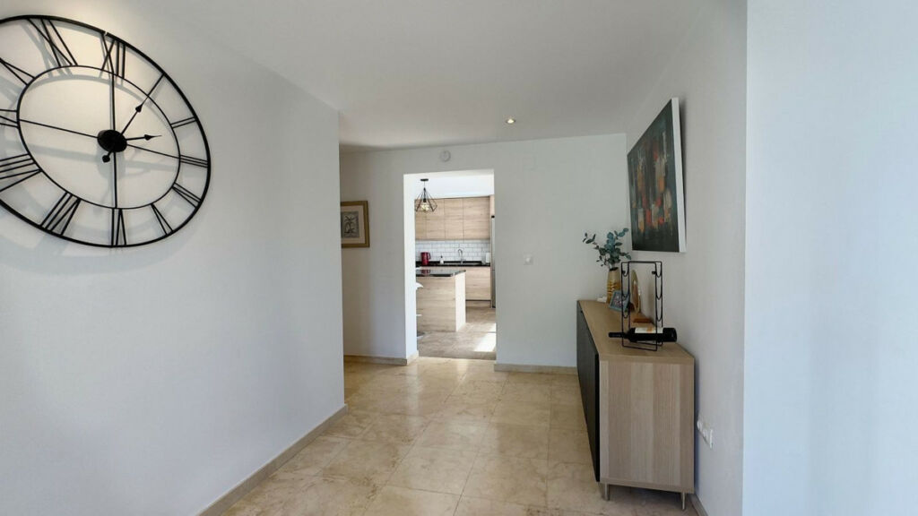 Detached Villa San Pedro de Alcántara Málaga - image 10