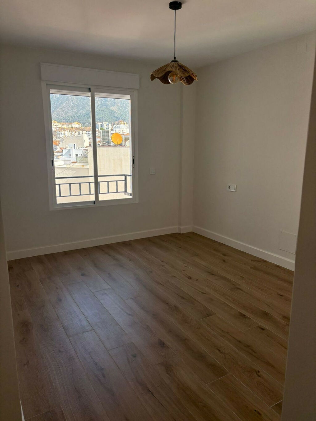 Middle Floor Apartment Marbella Málaga - image 10
