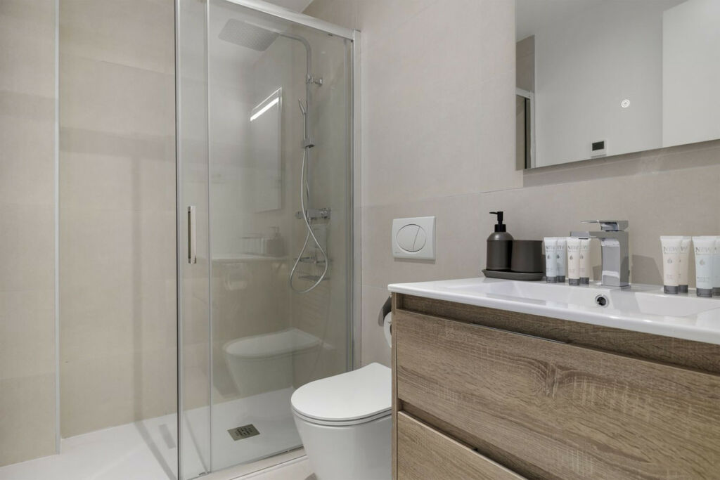 Ground Floor Apartment Fuengirola Málaga - image 10