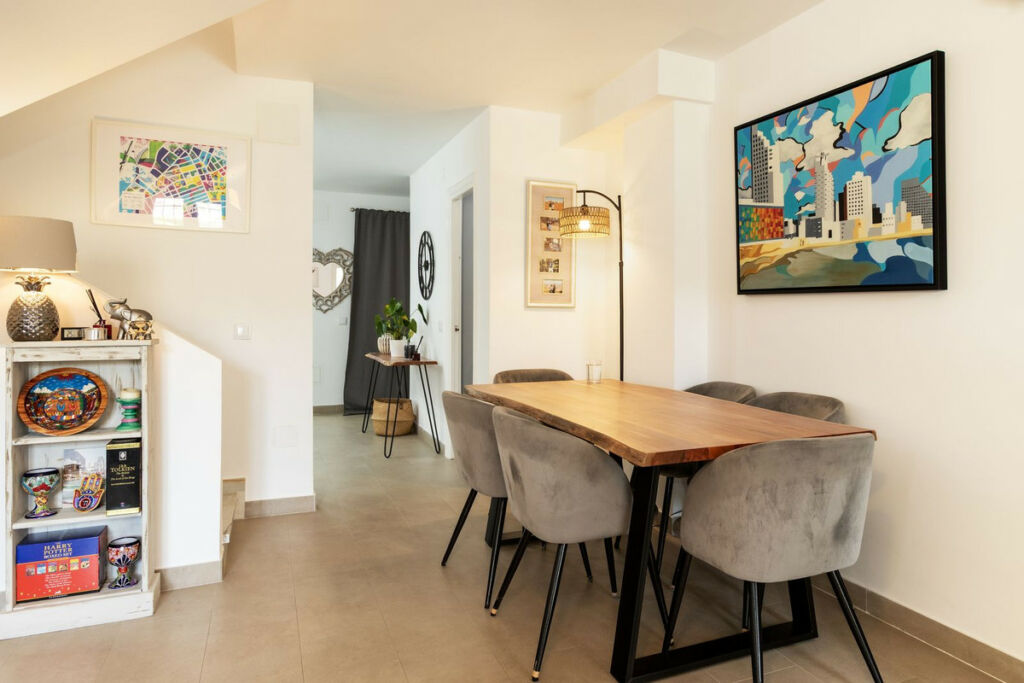 Townhouse Montemar Málaga - image 12