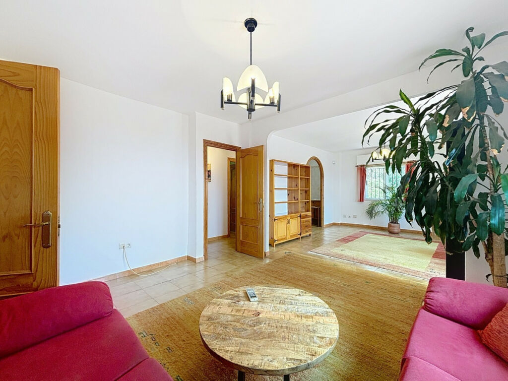 Detached Villa Alcaucín Málaga - image 10