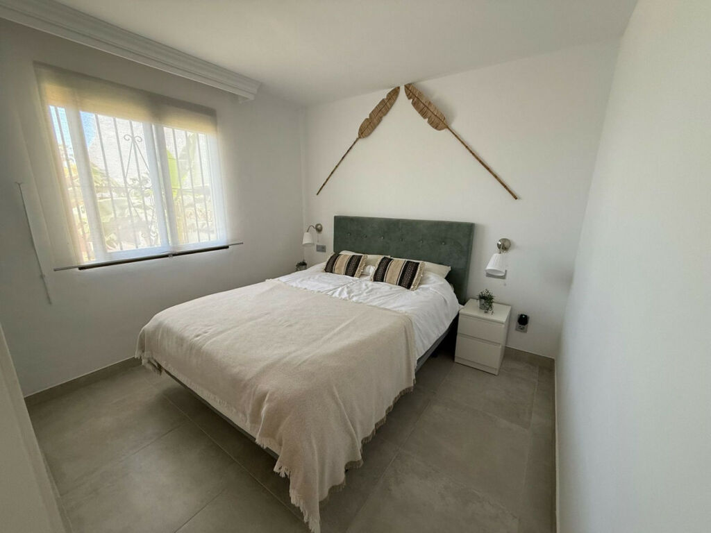 Ground Floor Apartment El Chaparral Málaga - image 13