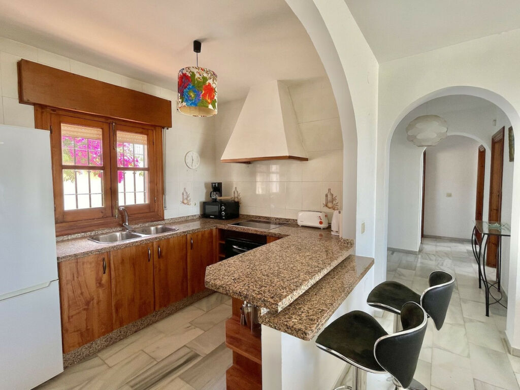 Detached Villa Nerja Málaga - image 10