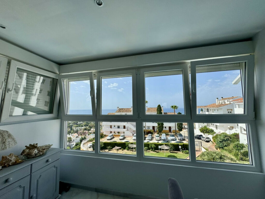 Penthouse Riviera del Sol Málaga - image 12