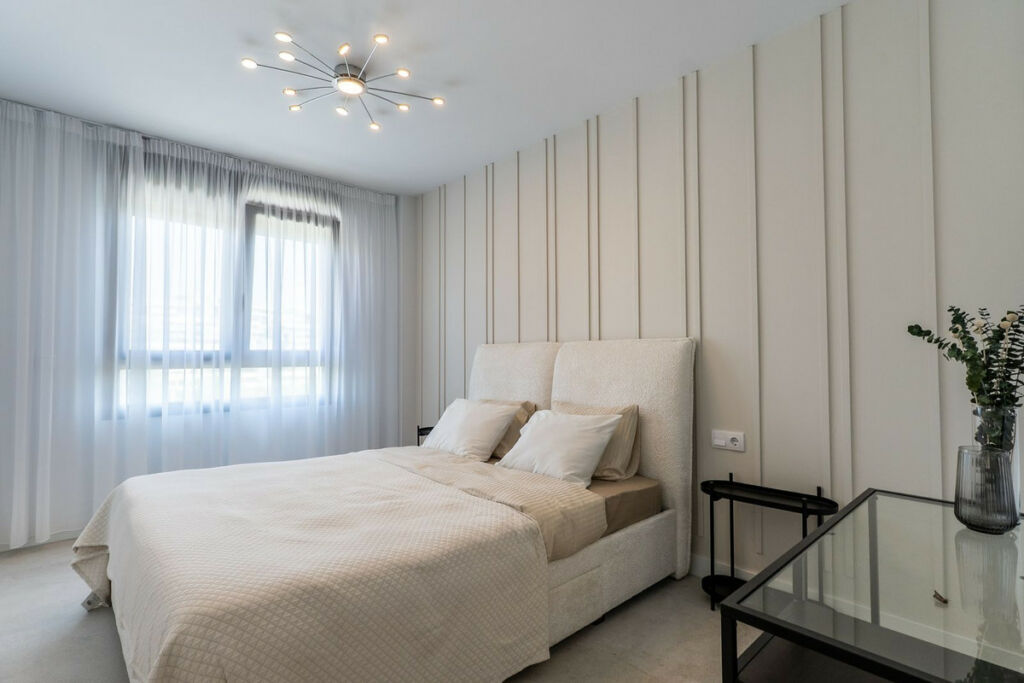 Middle Floor Apartment Estepona Málaga - image 10