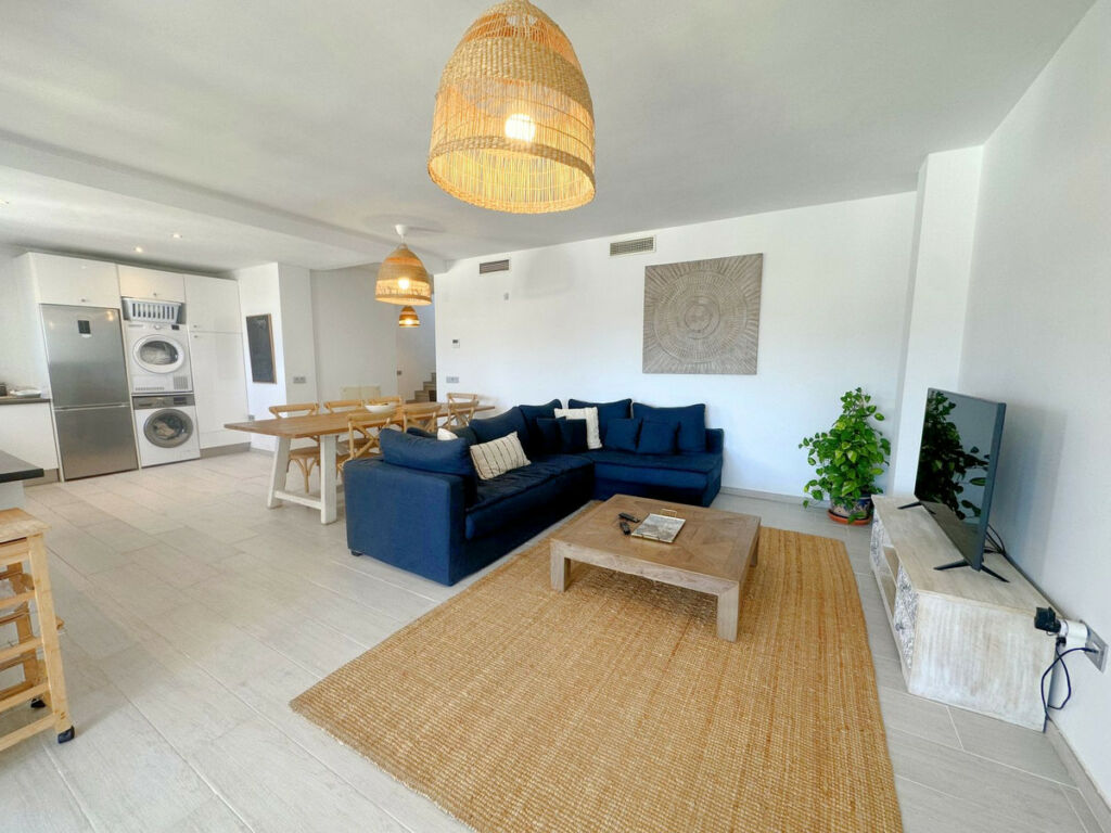 Penthouse Estepona Málaga - image 13