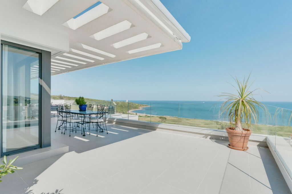 Penthouse La Alcaidesa Cádiz - image 10