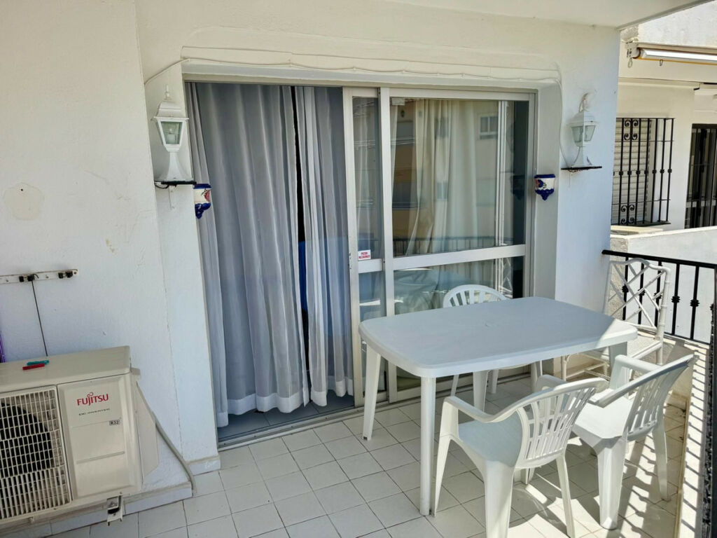 Ground Floor Apartment Riviera del Sol Málaga - image 9