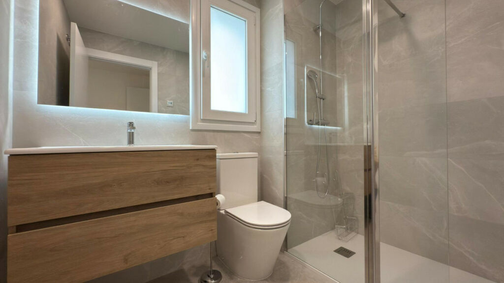 Townhouse Finestrat Alicante - image 10