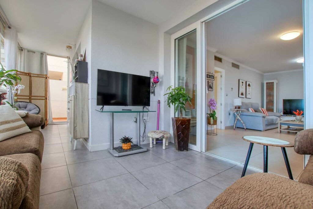 Ground Floor Apartment Las Chapas Málaga - image 11