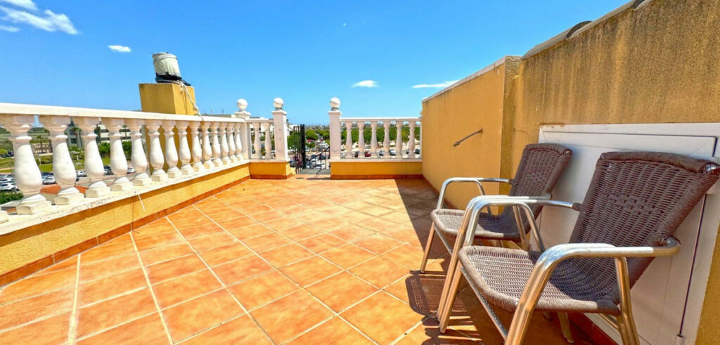 Detached Villa Torrevieja Alicante - image 11
