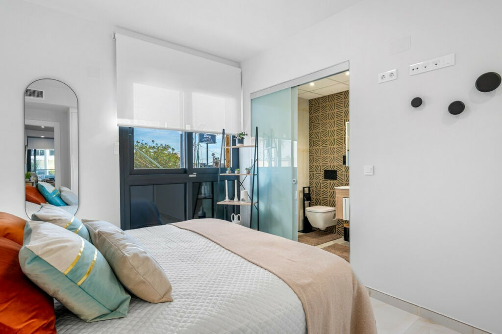 Ground Floor Apartment Playa Flamenca Alicante - image 11