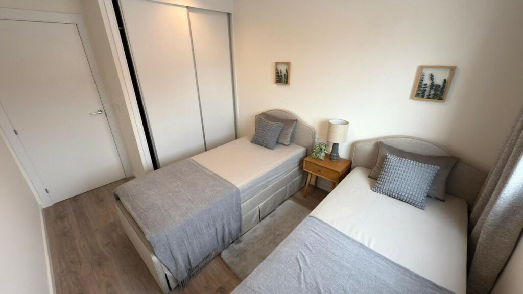Townhouse Finestrat Alicante - image 11