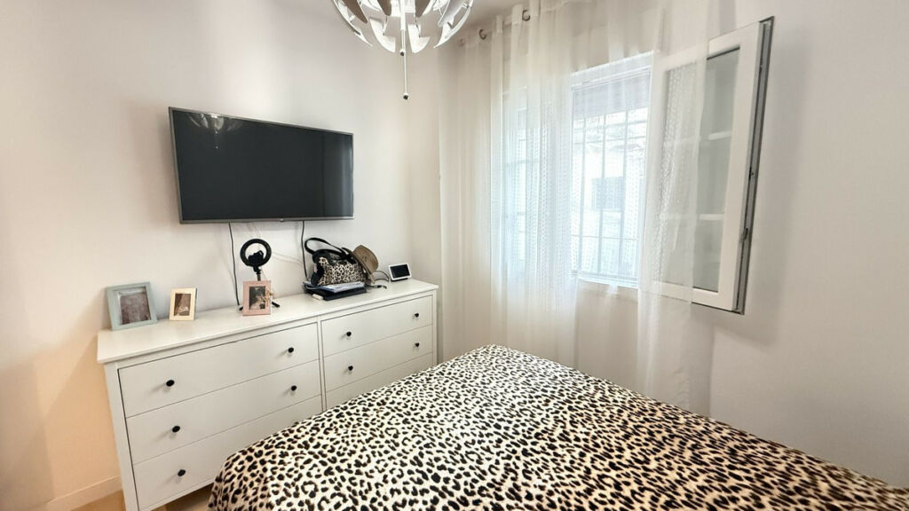Ground Floor Apartment Estepona Málaga - image 13