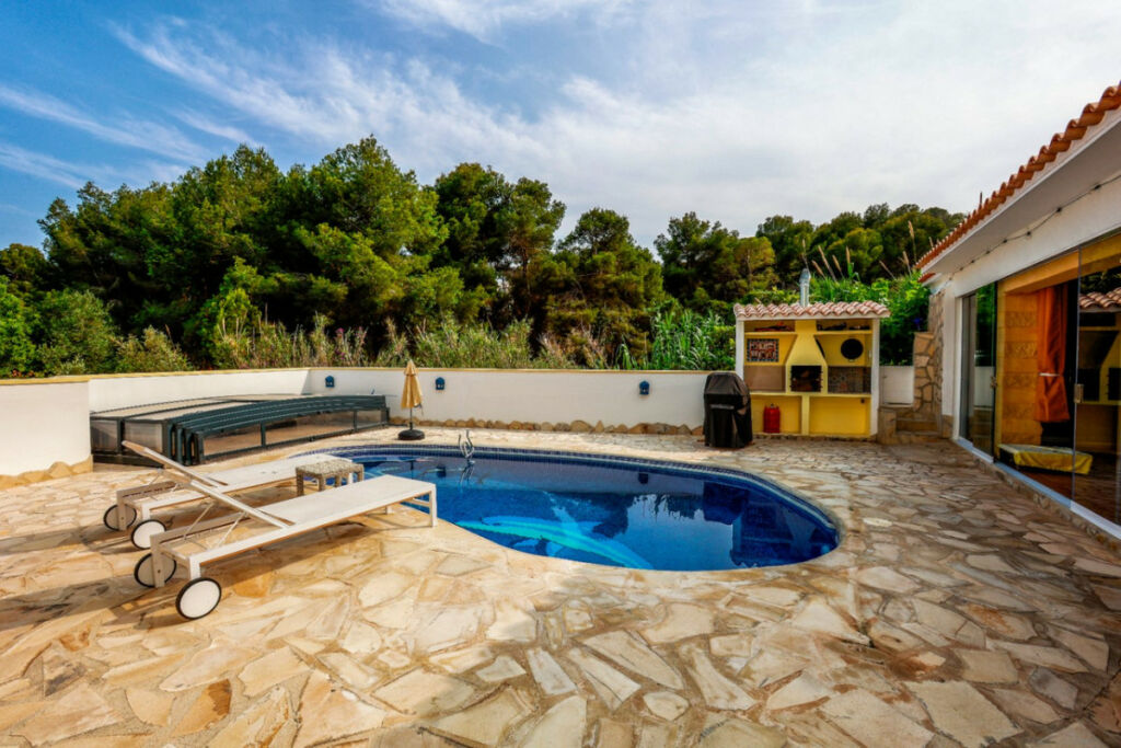 Detached Villa Benissa Alicante - image 11