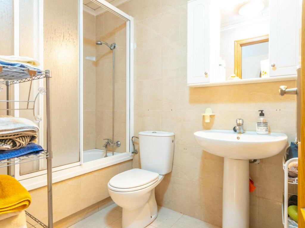 Ground Floor Apartment Torrevieja Alicante - image 12