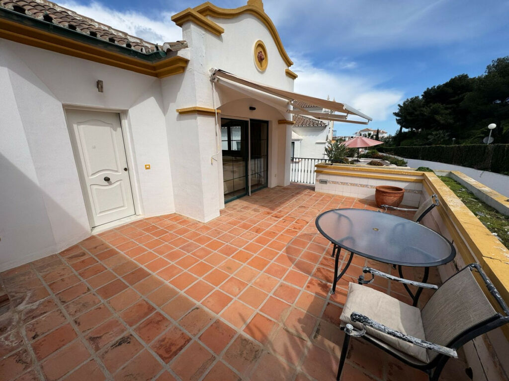 Townhouse Riviera del Sol Málaga - image 11