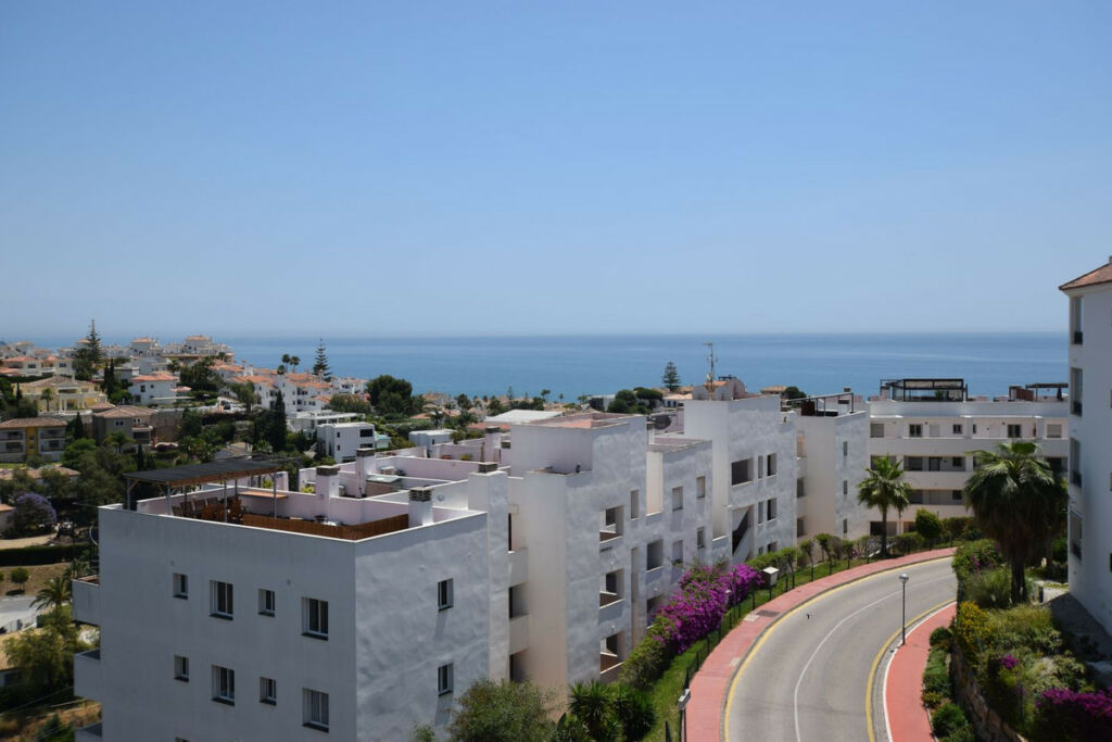 Penthouse La Cala de Mijas Málaga - image 11