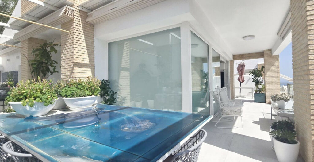 Detached Villa Benalmadena Pueblo Málaga - image 11
