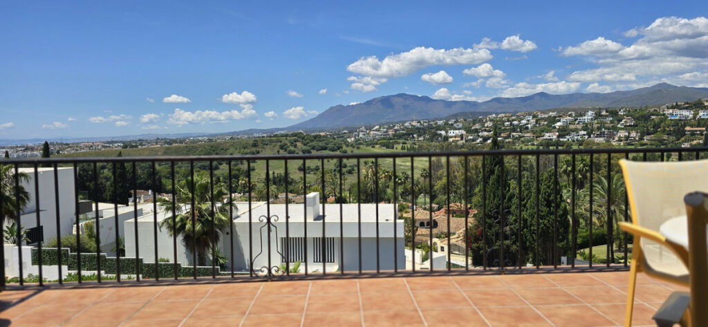 Duplex El Paraiso Málaga - image 11