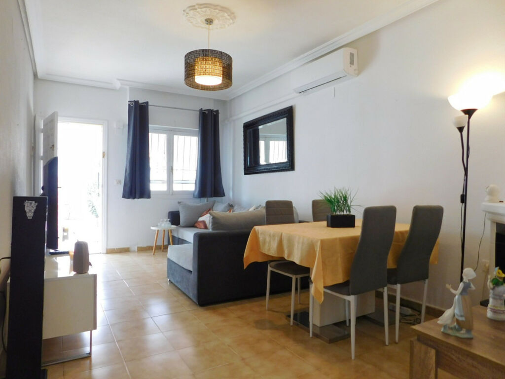 Townhouse San Miguel de Salinas Alicante - image 11