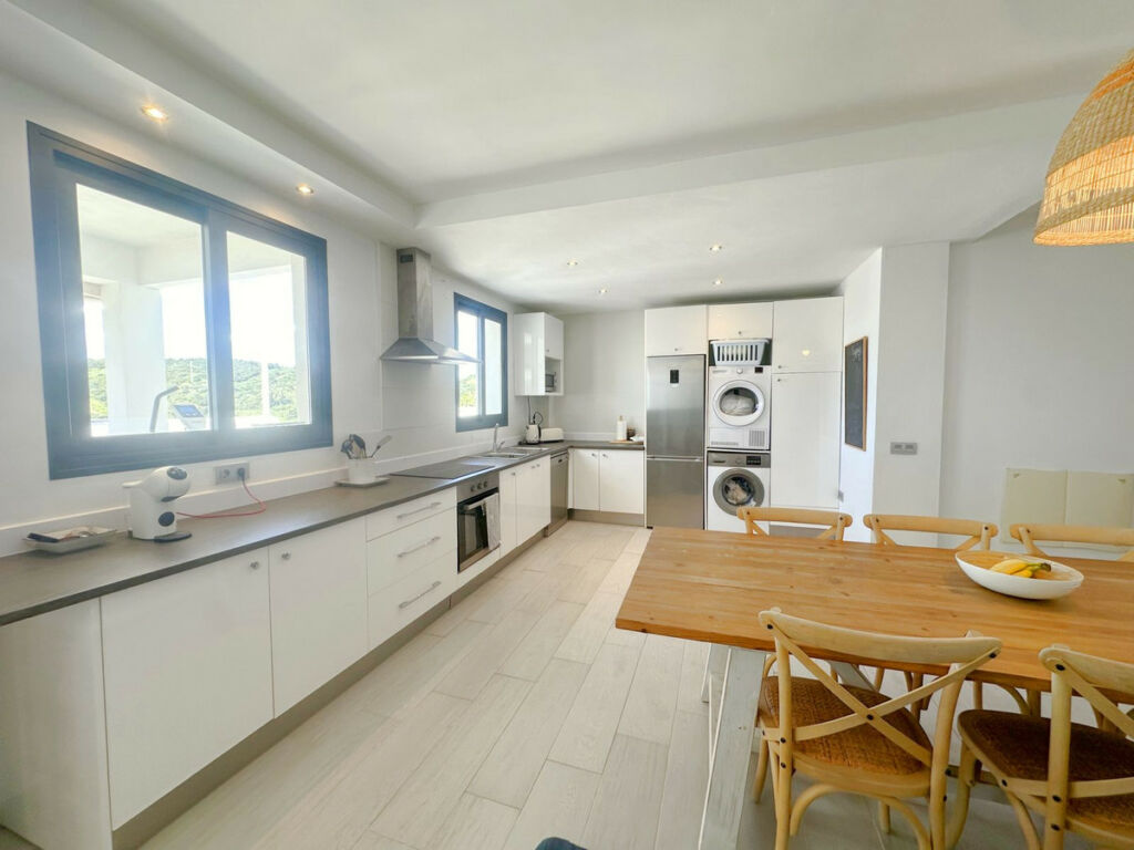 Penthouse Estepona Málaga - image 6
