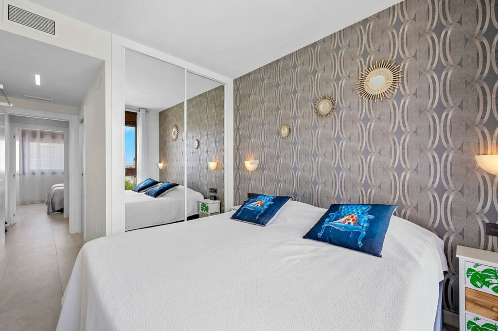 Bungalow Los Balcones Alicante - image 11