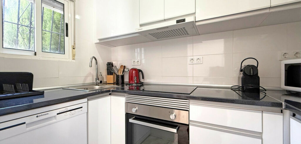 Ground Floor Apartment Torrevieja Alicante - image 11