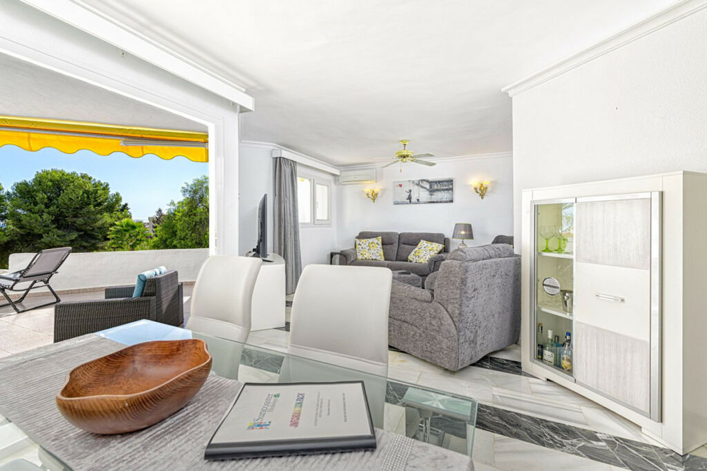 Penthouse Duplex Calahonda Málaga - image 11