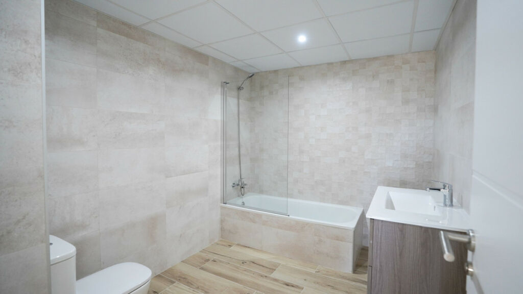 Middle Floor Apartment Marbella Málaga - image 12