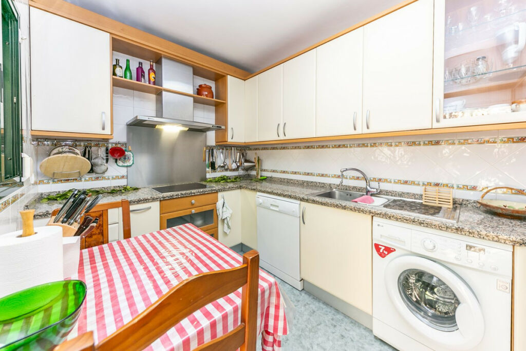 Townhouse Benalmadena Málaga - image 11