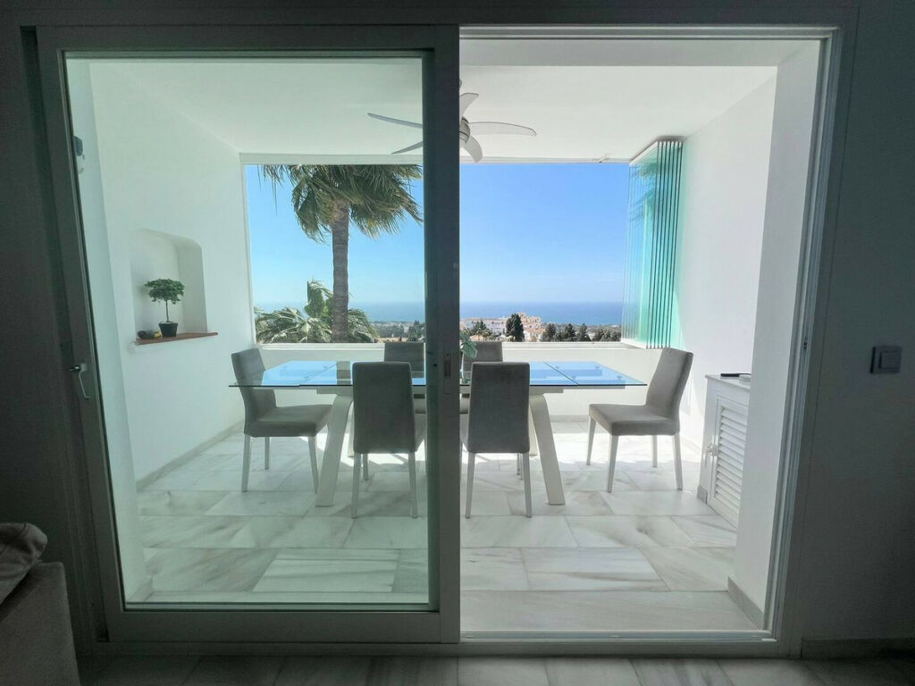 Penthouse Duplex Calahonda Málaga - image 10