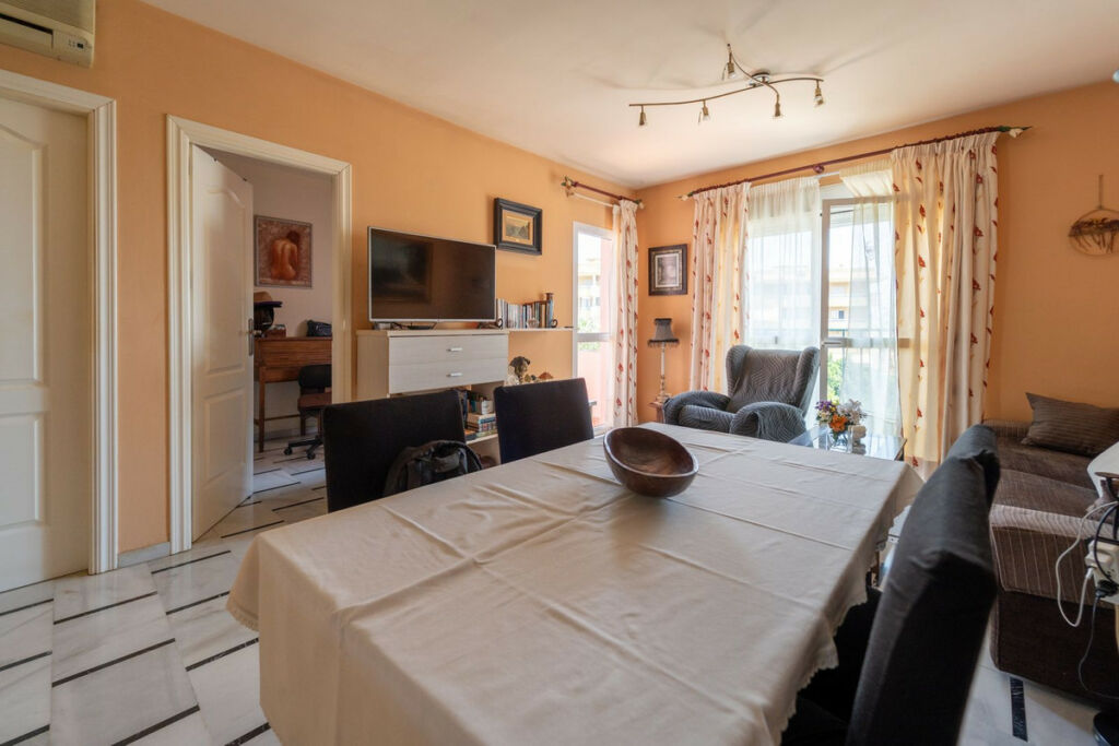 Townhouse Torreblanca Málaga - image 11