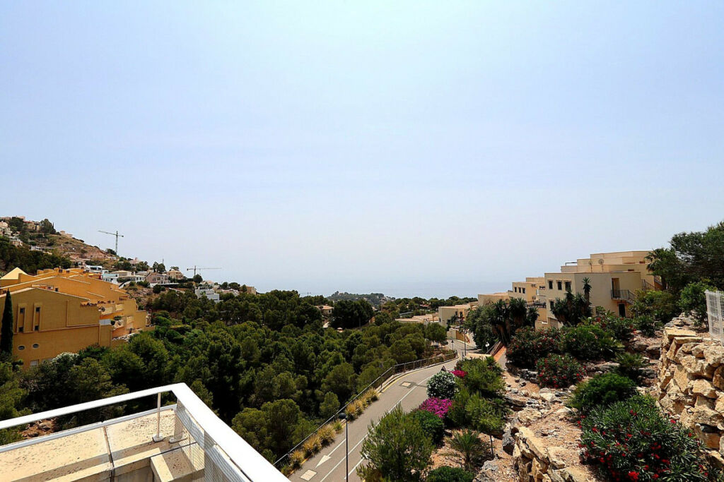 Middle Floor Apartment Altea Alicante - image 11