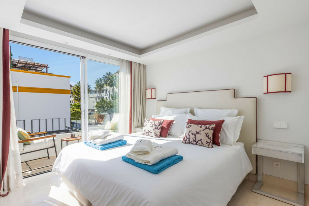 Townhouse Marbella Málaga - image 11