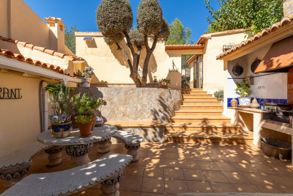 Detached Villa Castell de Castells Alicante - image 11
