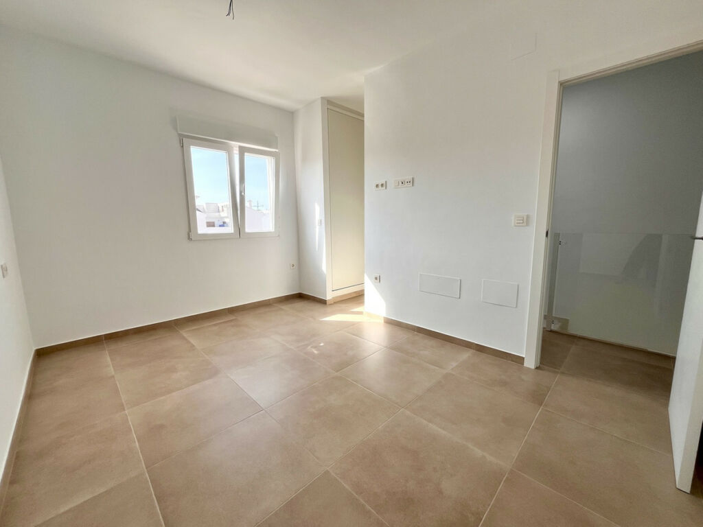 Townhouse Pilar de la Horadada Alicante - image 11