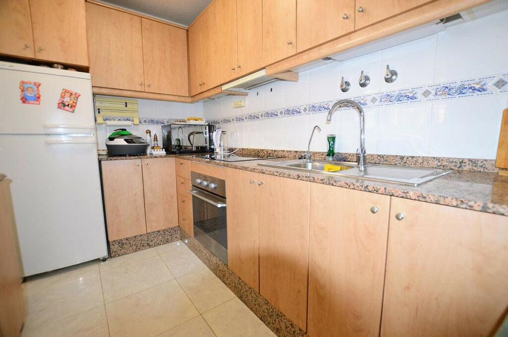 Detached Villa Los Altos Alicante - image 11