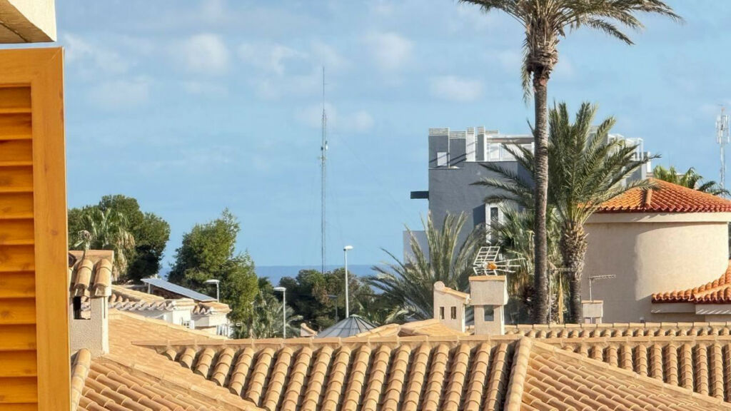 Bungalow Orihuela Costa Alicante - image 11