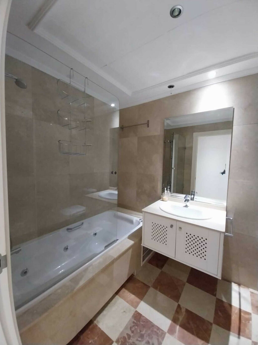 Ground Floor Apartment Sotogrande Cádiz - image 11