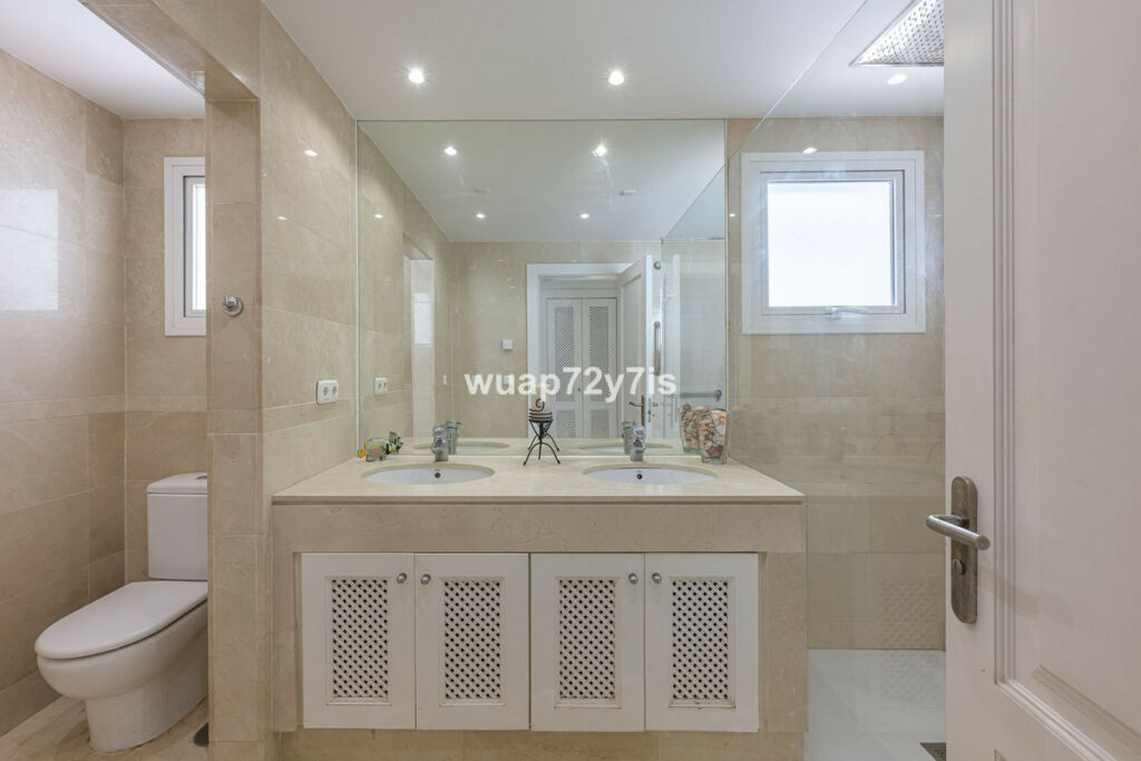 Ground Floor Apartment Nueva Andalucía Málaga - image 18