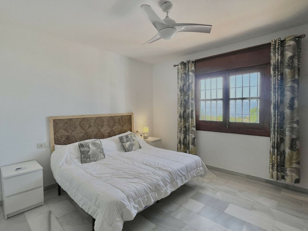Detached Villa Nerja Málaga - image 11
