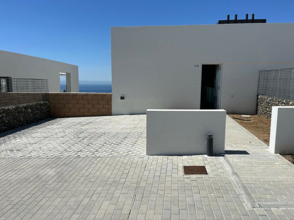 Semi-Detached House Riviera del Sol Málaga - image 11